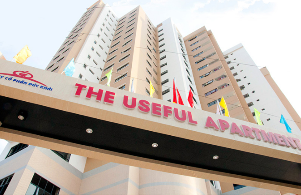 THE USEFUL APARTMENT
